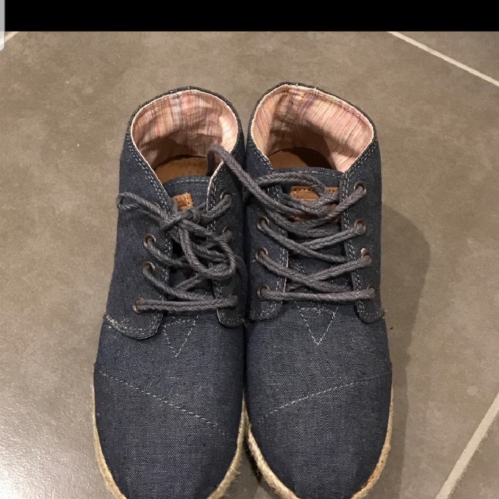 NWOT TOMS Desert Chambray Espadrille Boot
